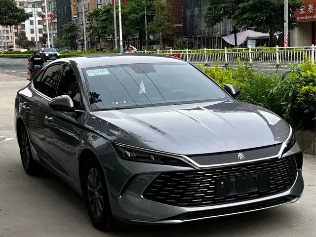 BYD Qin L 2025 DM-i Smart Drive Edition 80KM Leading