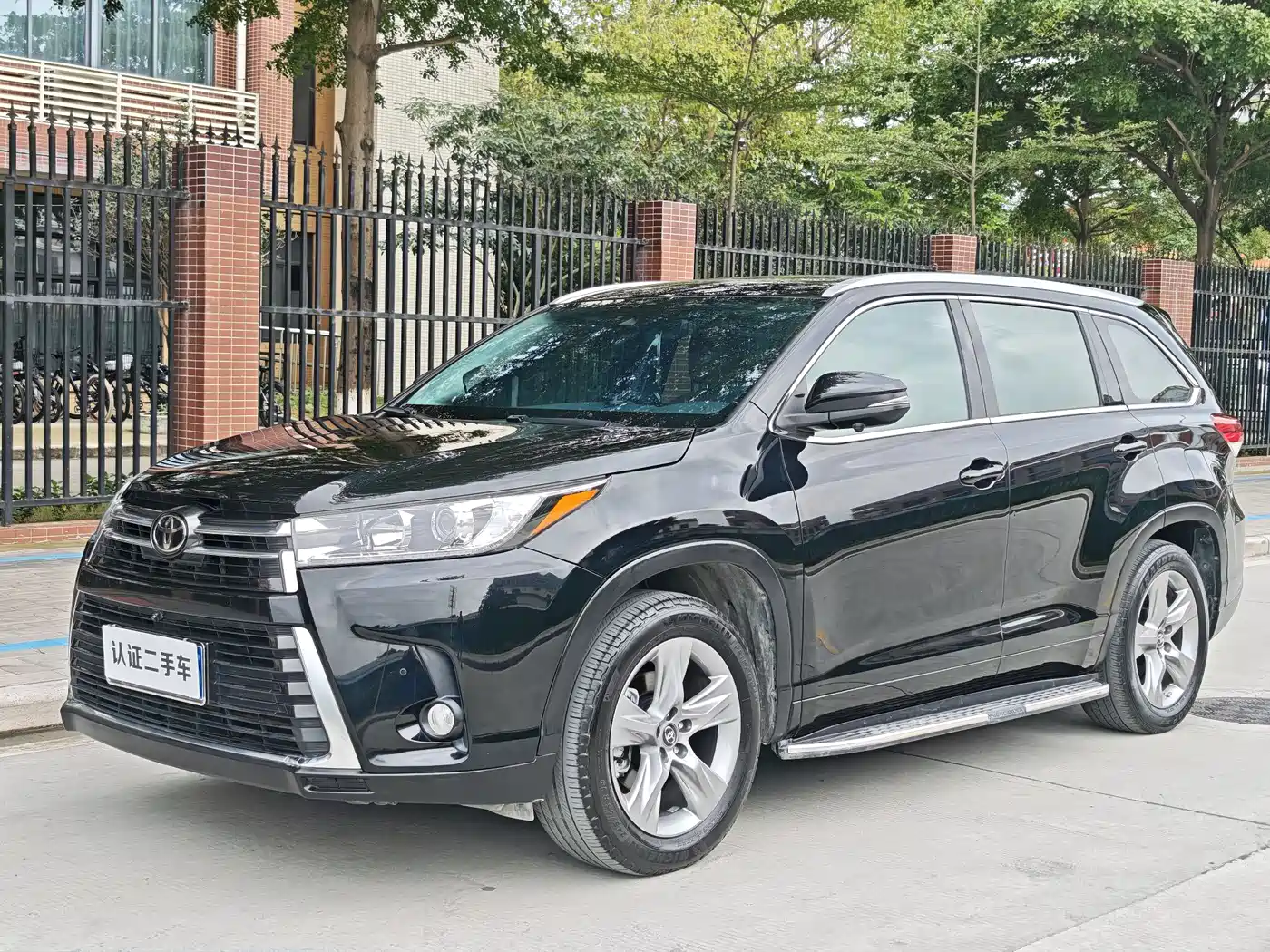 Toyota Highlander 2021 2.0T AWD Premium 7-Seater