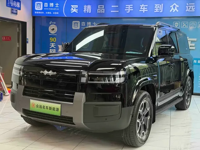 Fang Cheng Bao Titanium 7 2025 200KM Front-Wheel Drive Max Edition