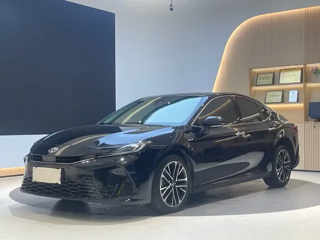Toyota Camry 2024 Hybrid 2.0HG Premium Edition