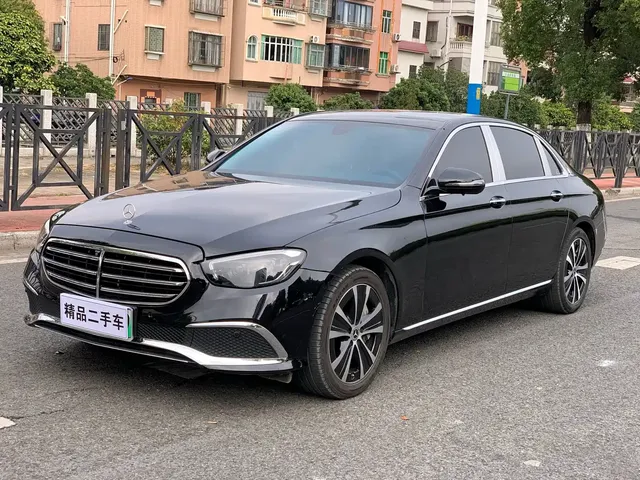 Mercedes-Benz E-Class New Energy 2022 E 350 e L Plug-in Hybrid Sedan