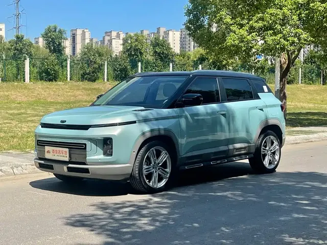 Geely ICON 2020 1.5TD i9 BSG