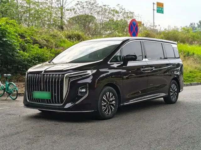 Hongqi HQ9 PHEV 2024 Model 2.0T AWD Luxury Edition
