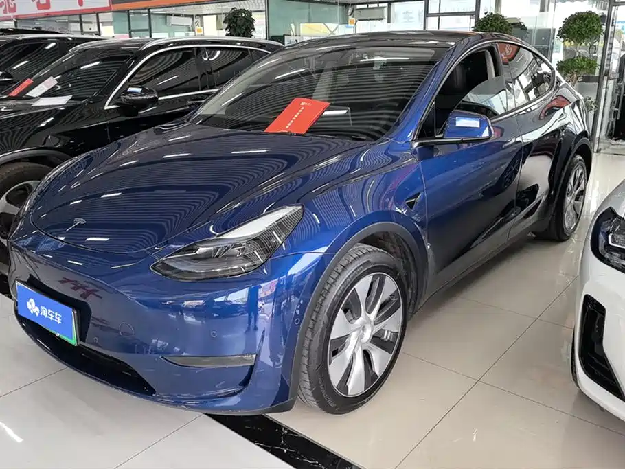Tesla Model Y 2023 Long Range All-Wheel Drive Edition