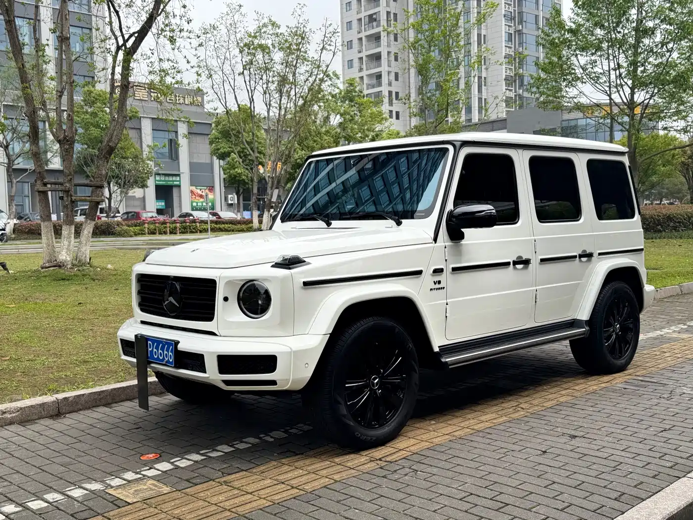 Mercedes-Benz G-Class 2022 G 500