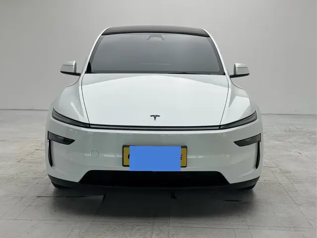 Tesla Model Y L 2025 Facelift Long Range AWD
