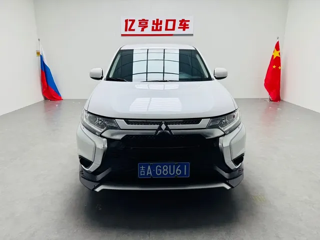 Mitsubishi Outlander 2021 2.0L 2WD Smooth Ride Version 5-Seater