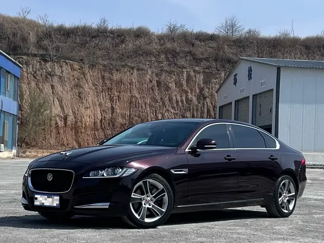 Jaguar XFL 2019 XFL 2.0T 200PS FWD Elite Edition