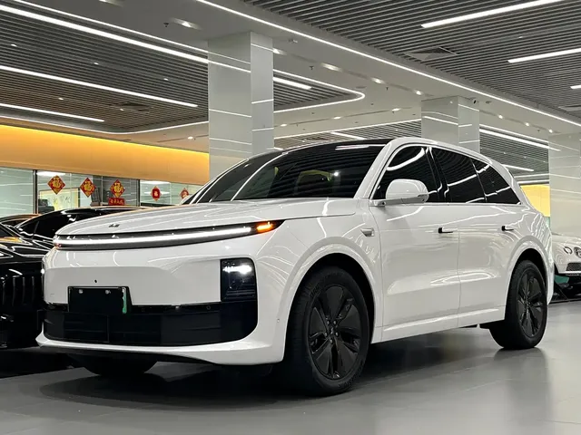 Li Auto L6 2024 Pro