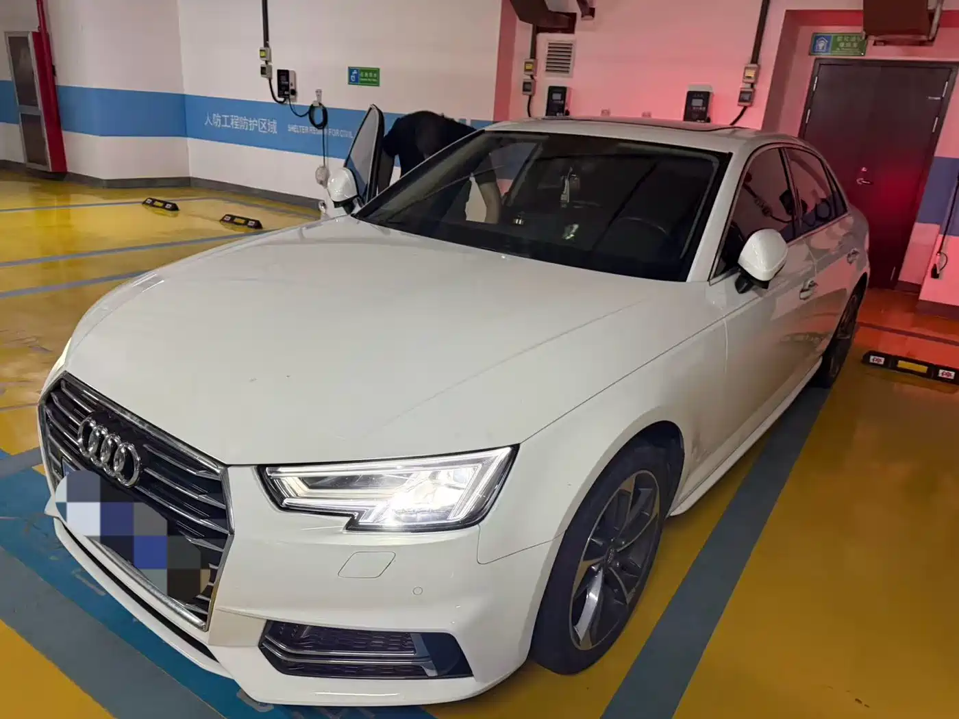 Audi A4L 2019 40 TFSI Progressive (China VI)