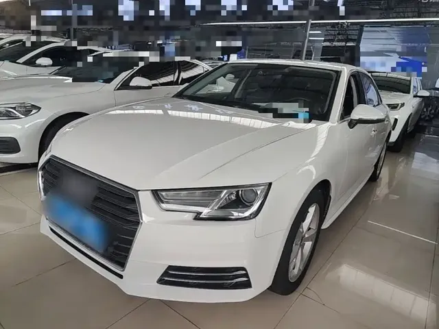 Audi A4L 2019 40 TFSI Fashion (China V)