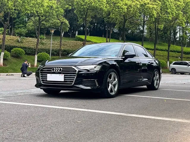 Audi A6L 2022 55 TFSI quattro Premium Elegance