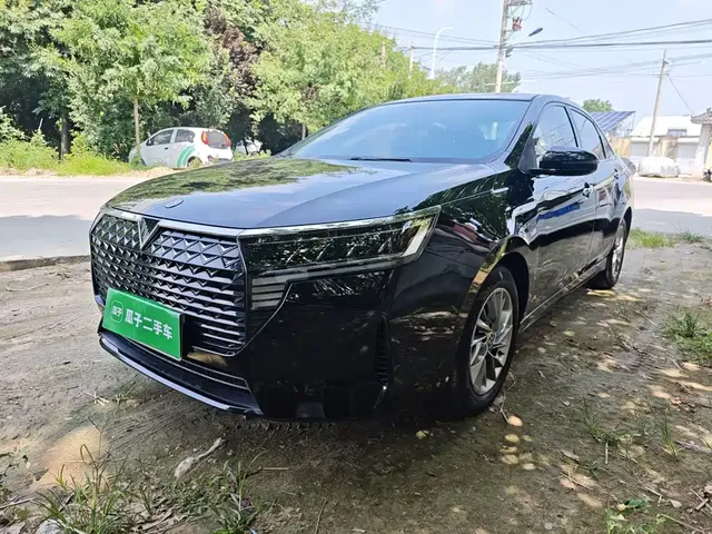 Venucia D60 2021 PLUS 1.6L XL CVT Joy Leader Edition