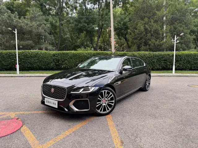 Jaguar XFL 2025 2.0T P250 FWD Luxury Edition