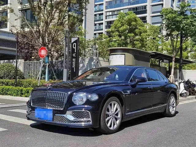 Bentley Flying Spur 2021 4.0T V8 Standard Version