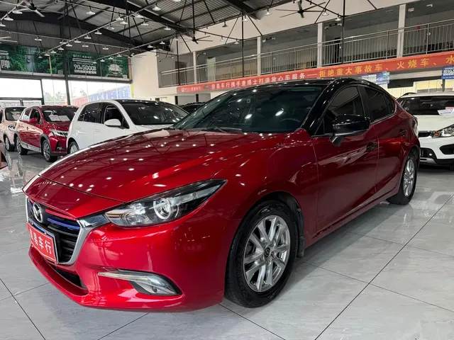 Mazda 3 Axela 2019 Cloud Control Sedan 1.5L Auto Comfort (China V)