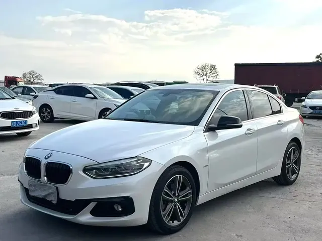 BMW 1 Series 2017 118i Sport