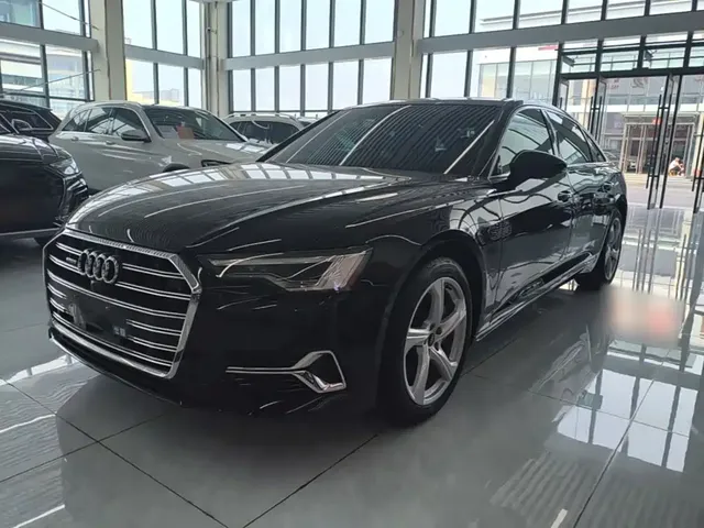 Audi A6L 2024 45 TFSI quattro Premium Elegance