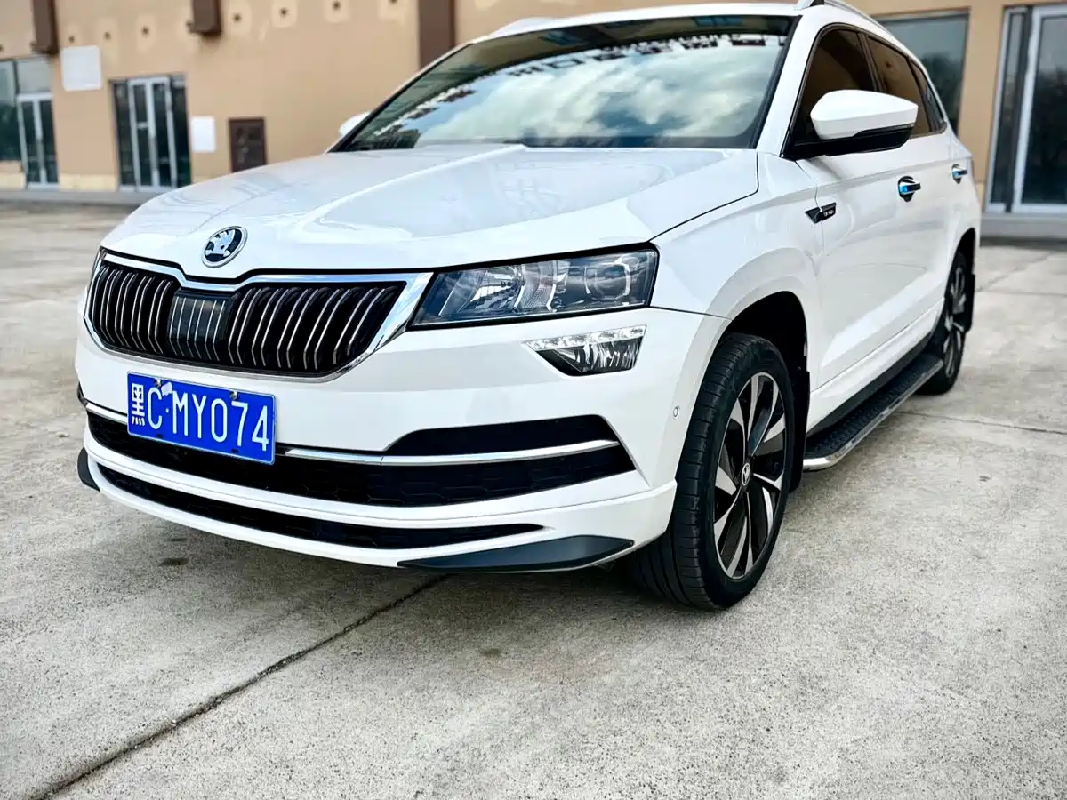 Škoda Karoq 2022 TSI280 Luxury Edition