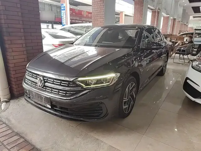 Volkswagen Sagitar 2023 Model Year 200TSI DSG Surpass Edition