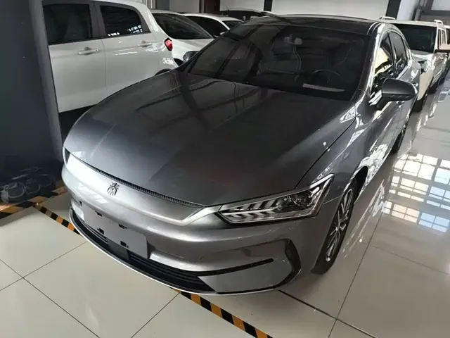 BYD Qin PLUS 2021 EV 400KM Luxury Model