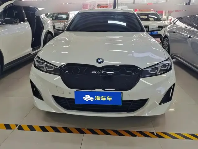 BMW i3 2024 eDrive 35 L