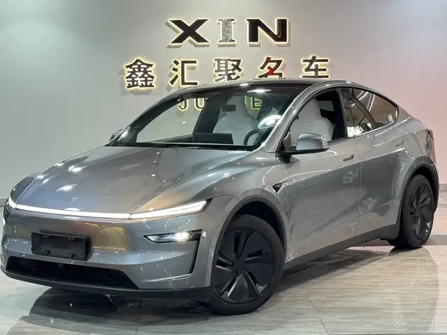 Tesla Model Y 2026 Rear-Wheel Drive