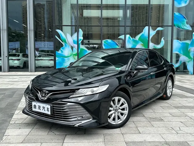 Toyota Camry 2019 Facelift 2.0G Luxury Edition