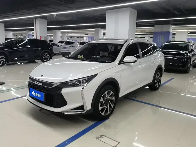 Dongfeng Aeolus Yixuan GS 2021 230T Automatic Star Chaser Edition