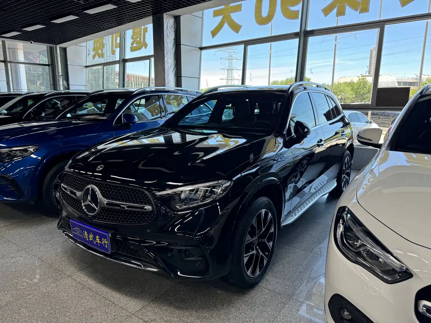 Mercedes-Benz GLC 2023 GLC 260 L 4MATIC Luxury 7-Seater
