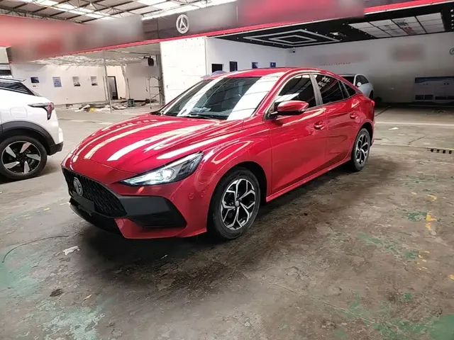MG 5 2022 180DVVT CVT Youth Luxury Edition