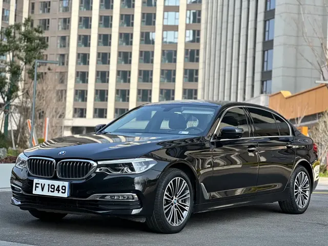 BMW 5 Series 2018 Facelift 530Li Exclusive Luxury Package