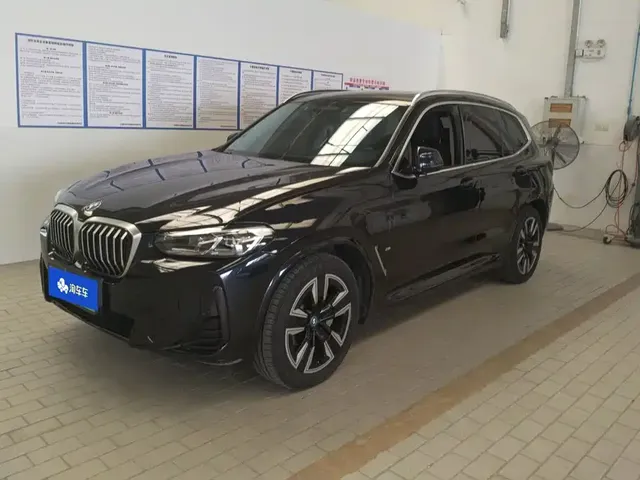 BMW iX3 2022 Facelift Leading Model