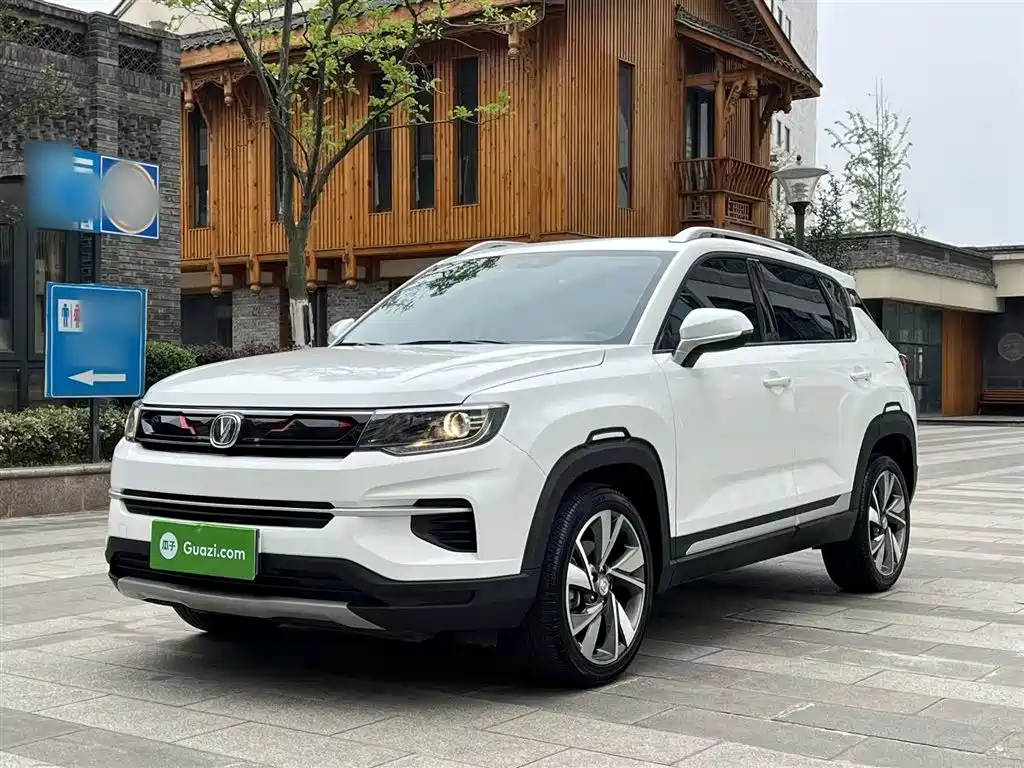 Changan CS35 PLUS 2019 1.4T DCT Cool Connect Blue Whale Edition