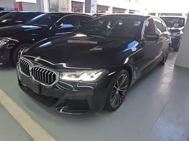 BMW 5 Series 2022 Model Second Facelift 530Li Leading M Sport Package
