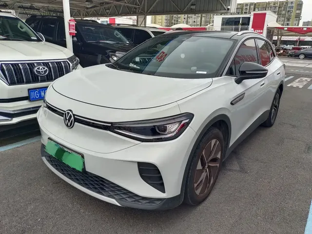 Volkswagen ID.4 CROZZ 2022 Model Year Pure Enjoyment Limited Edition