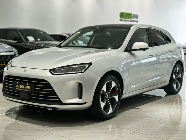 AITO Wenjie AITO M5 2022 Extended Range RWD Standard