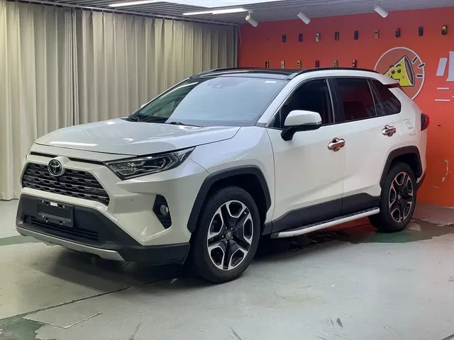 Toyota RAV4 Rongfang 2020 2.0L CVT 4WD Premium Edition