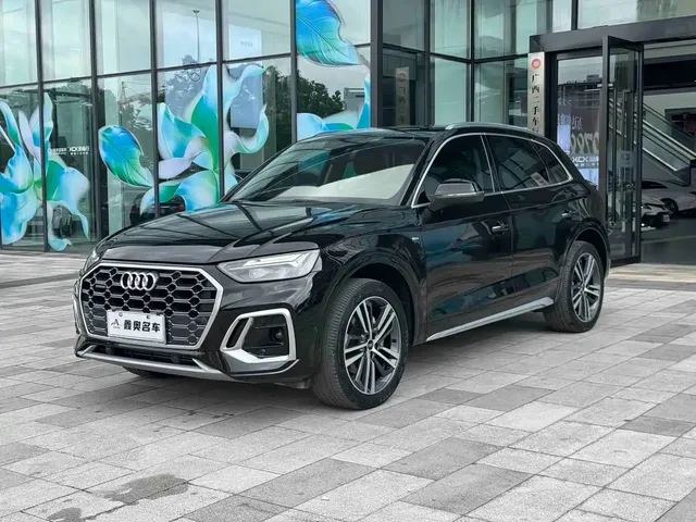 Audi Q5L 2022 40T Luxury Dynamic