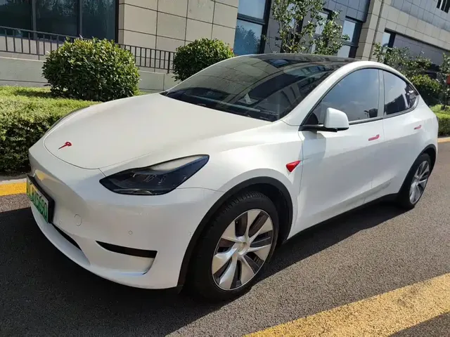 Tesla Model Y 2022 Facelift Rear-Wheel Drive Version