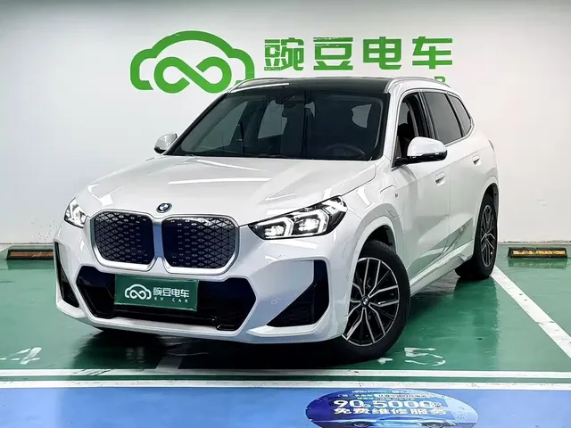 BMW iX1 2025 eDrive25L M Sport Package