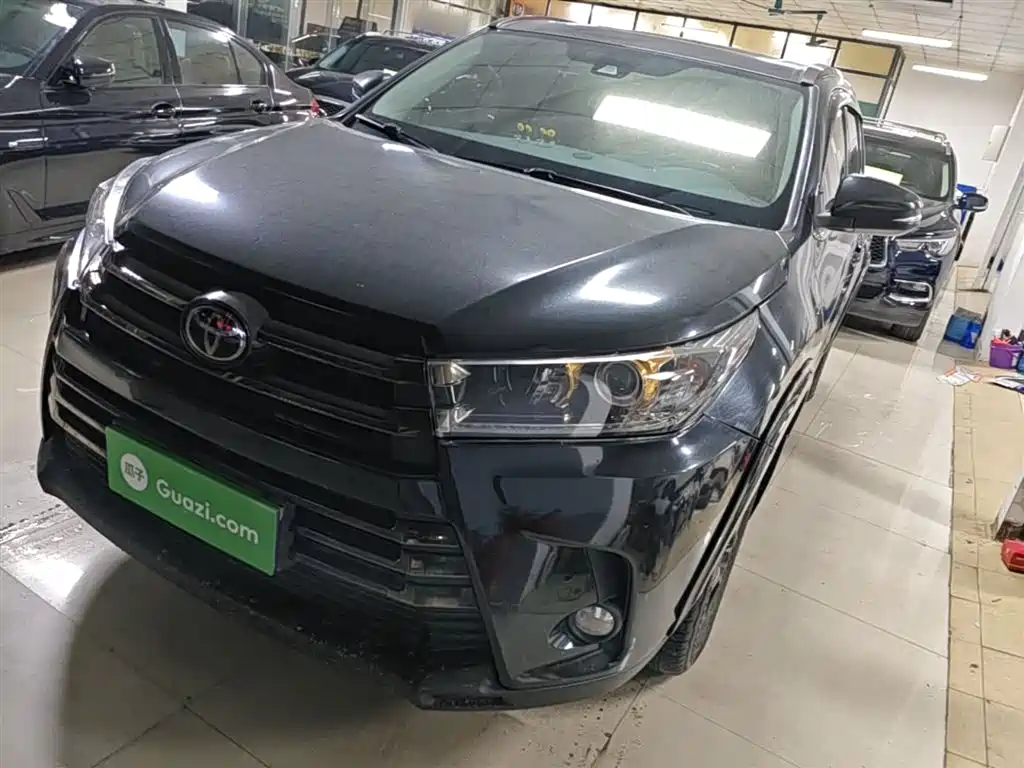 Toyota Highlander 2021 2.0T AWD Knight 7-Seater