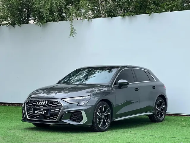Audi A3 2023 Facelift Sportback 35 TFSI Fashion Sport