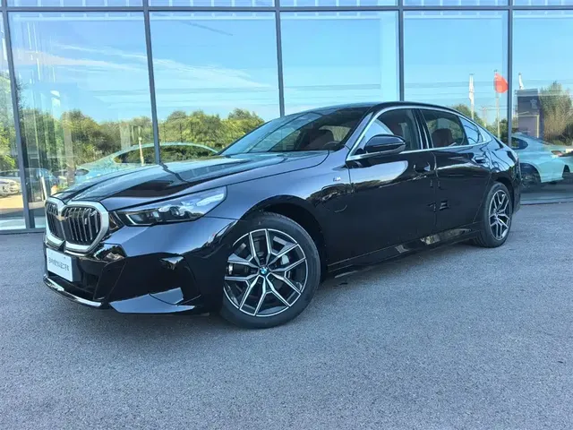 BMW i5 2025 eDrive 35L M Sport Package