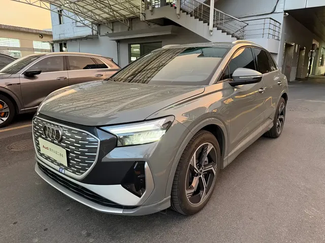 Audi Q4 e-tron 2023 40 e-tron Innovation Edition