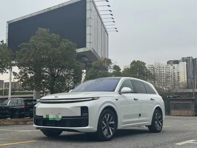 Li Auto L7 2023 Pro