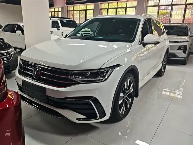 Volkswagen Tiguan L 2025 330TSI Automatic 2WD R-Line Dragon Glory Edition