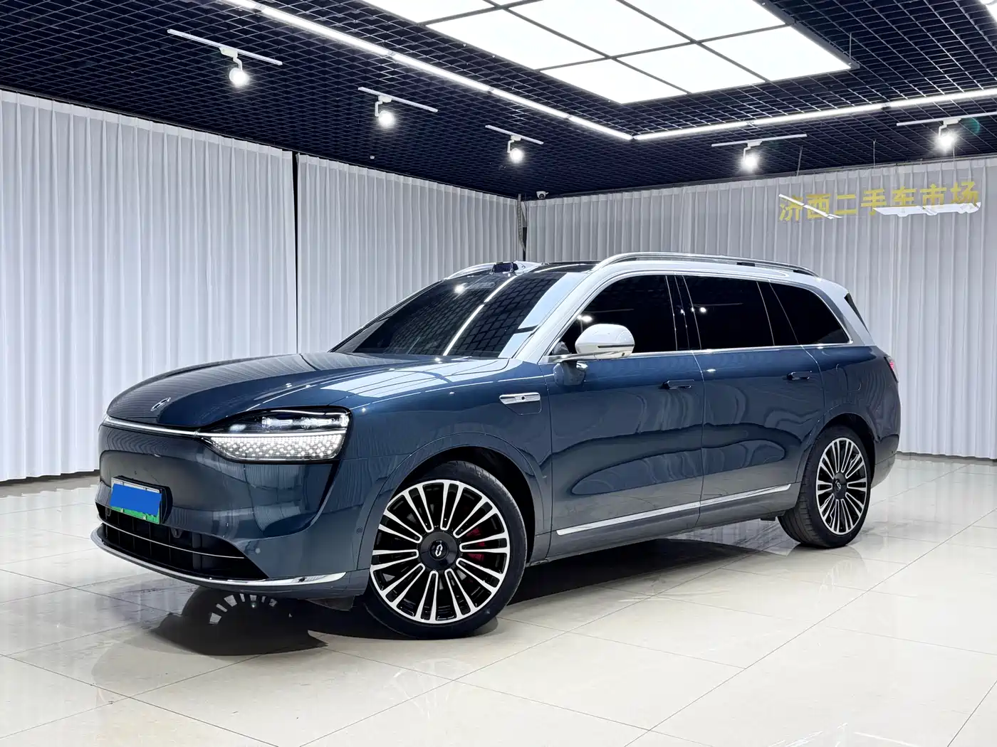 AITO Wenjie AITO M9 2024 Range Extender Max Edition 42kWh 6-seater