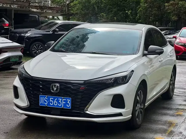 Changan Eado 2021 PLUS Blue Whale NE 1.4T GDI DCT Premium