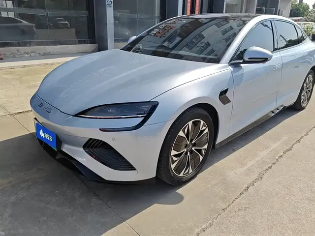 BYD Seal 2022 700km Long Range RWD Edition